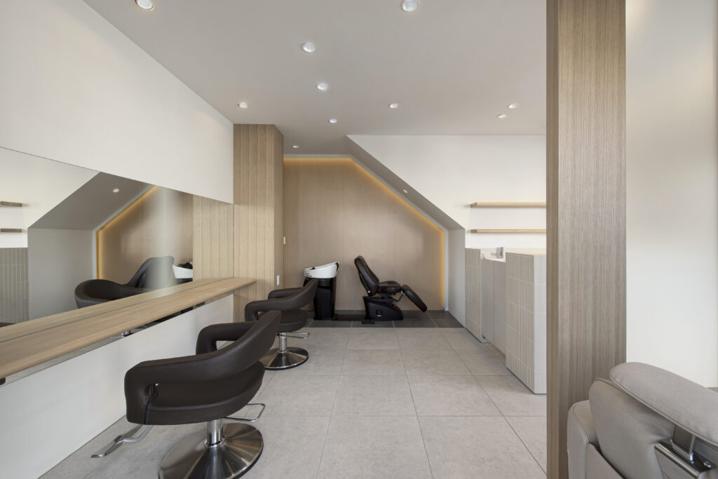 シャンプーブース